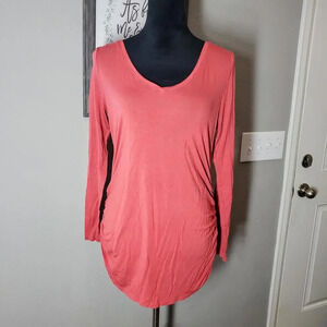 Motherhood Maternity Coral V-Neck Long Sleeve Top Size Medium